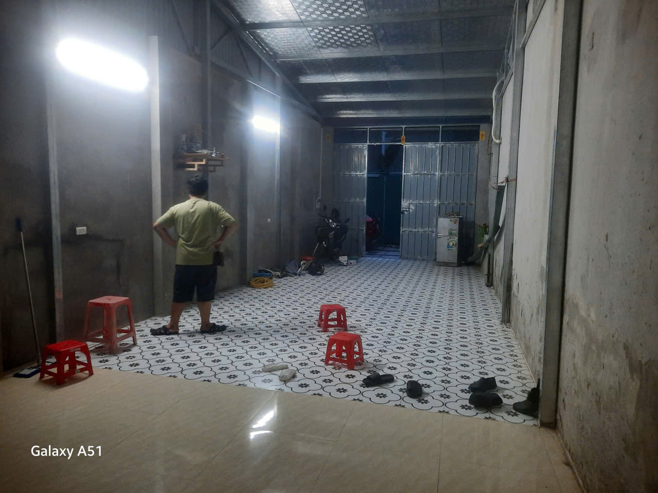 Cho thuê nhà nguyên căn ngõ 42 Thịnh Liệt, 70m2, thông sàn, gác xép 30m2, 2 wc<br>10 triệu - Ảnh 1